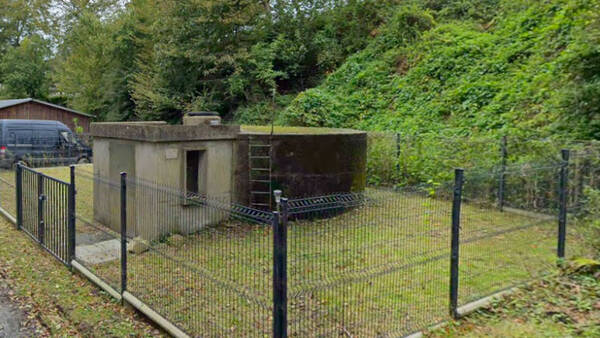 Local technique béton avec vanne de régulation